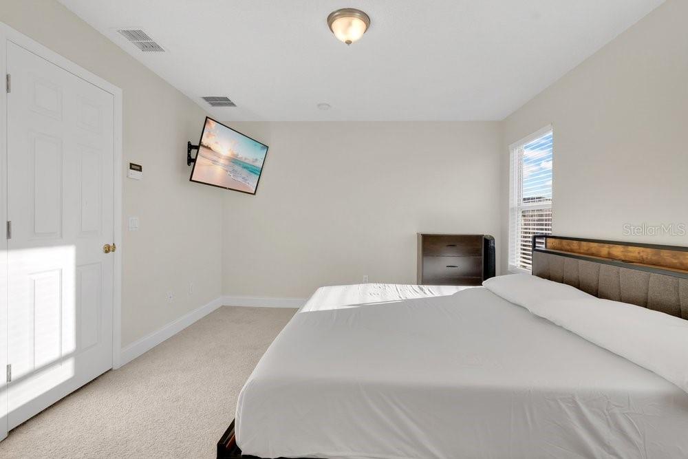 Image 12 of 32 For 2156 Brancaster Circle