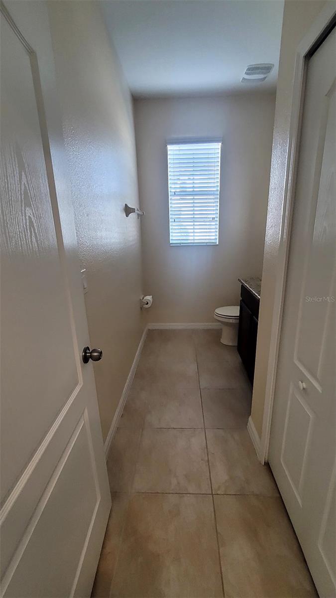 Image 21 of 25 For 7612 Fairgrove Avenue