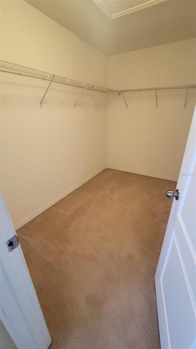 Image 4 of 25 For 7612 Fairgrove Avenue