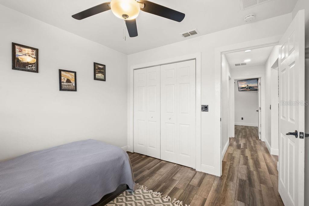 Image 21 of 33 For 4021 Spring Breeze Drive