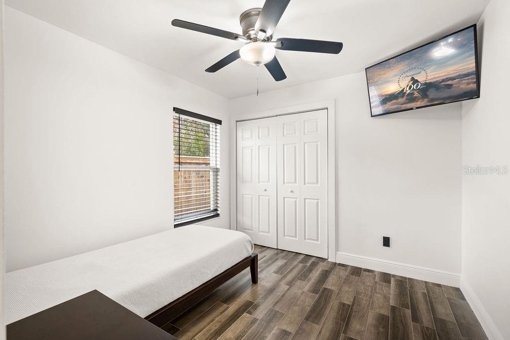 Image 22 of 33 For 4021 Spring Breeze Drive