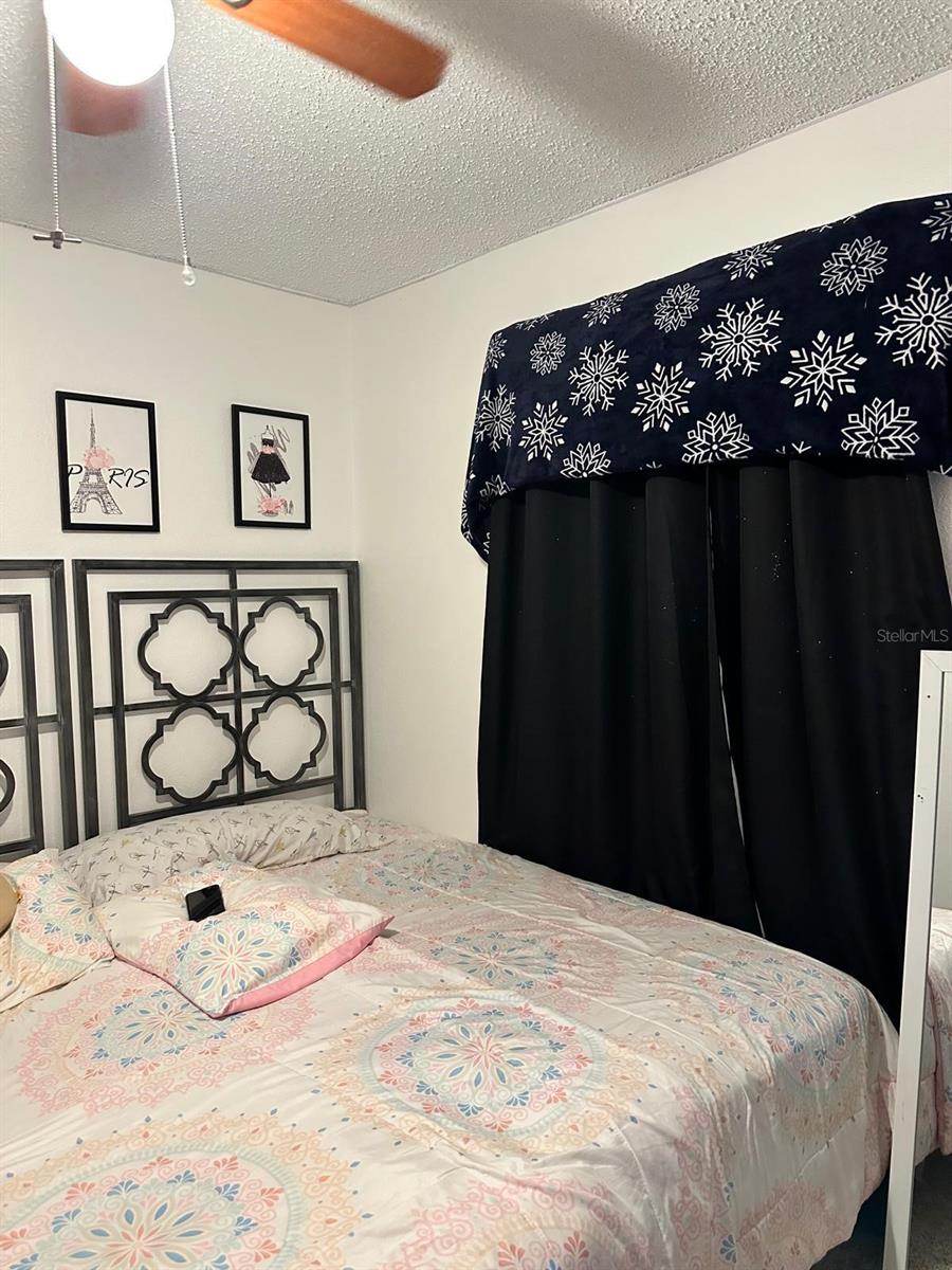 Image 7 of 8 For 242 Durango Loop