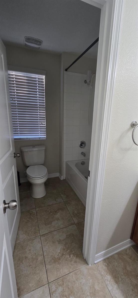 Image 14 of 23 For 10073 Bedtime Story Drive