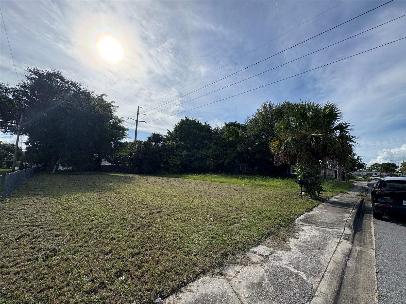 Image 2 of 4 For 714 Johnson Street