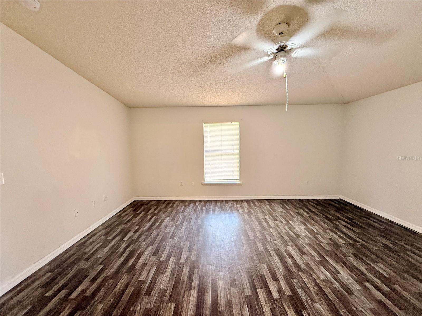 Image 23 of 25 For 431 Flamingo Court