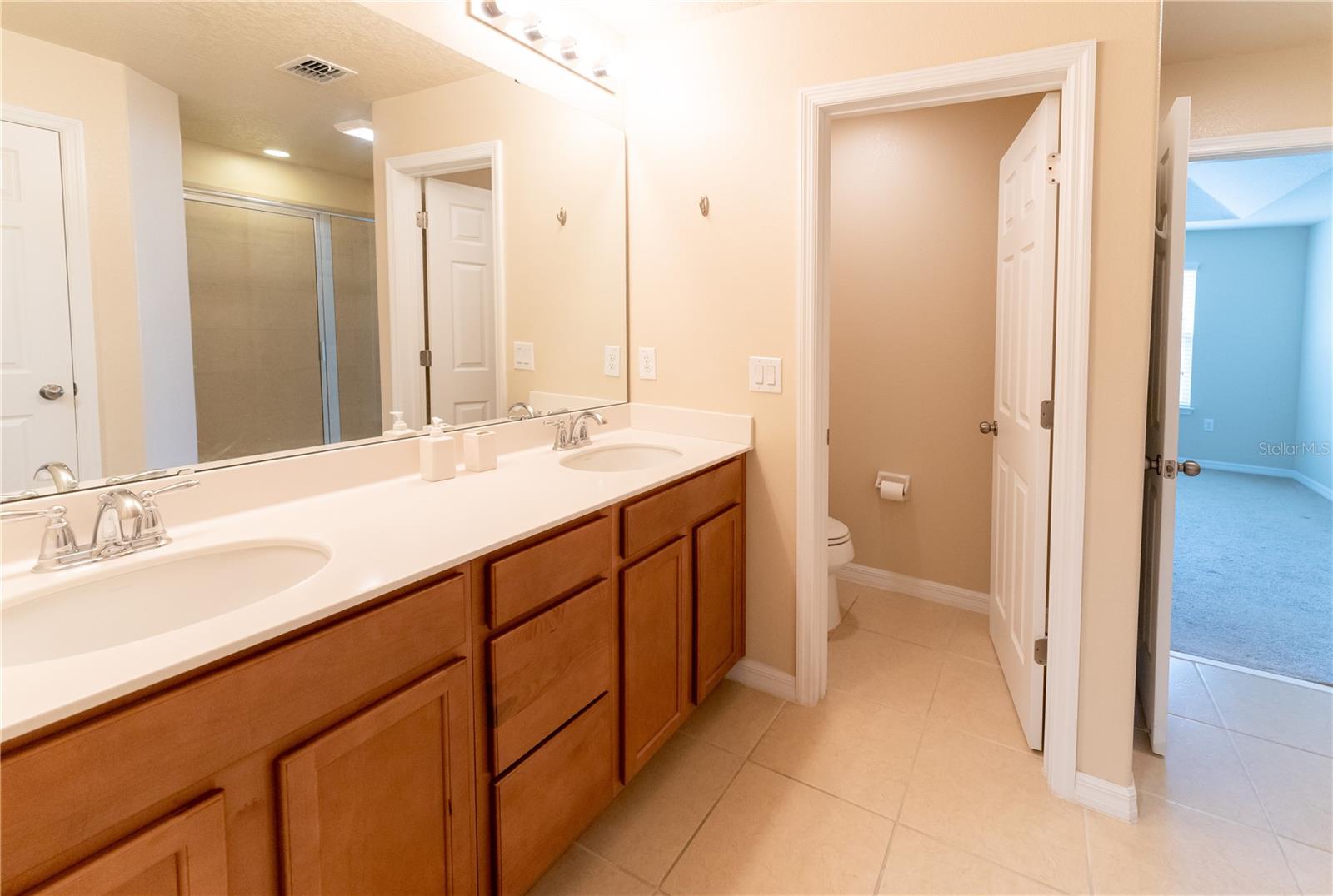 Image 21 of 32 For 2617 Giardino Loop