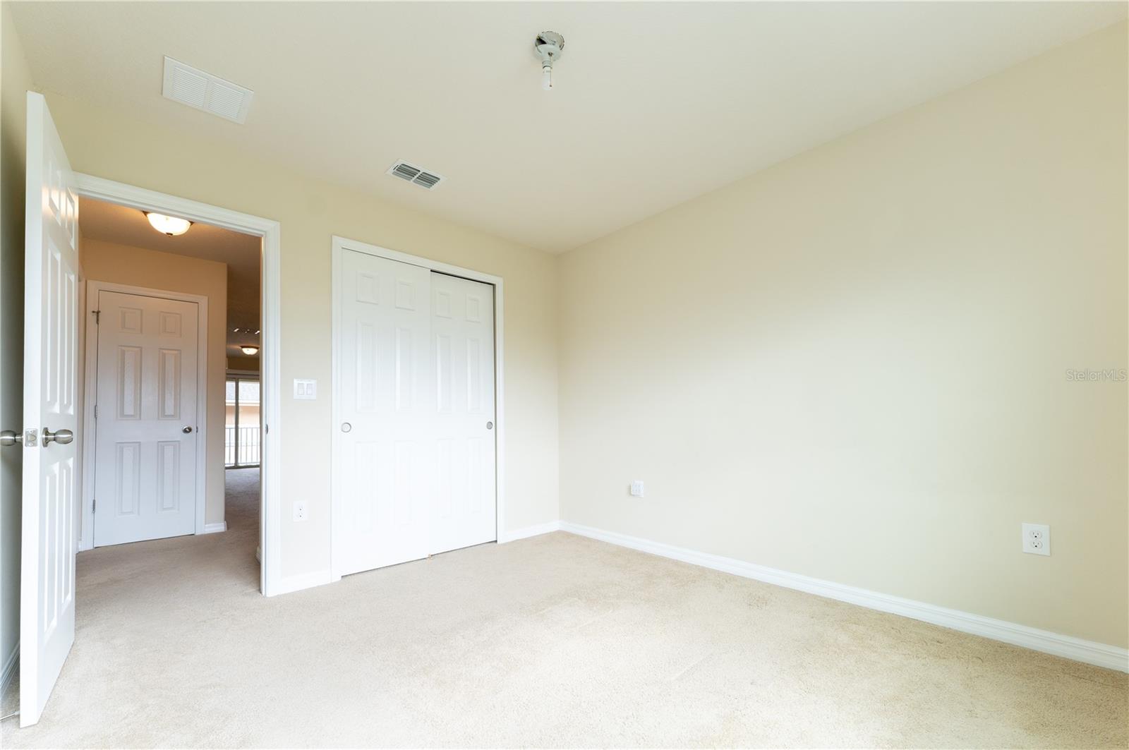 Image 23 of 32 For 2617 Giardino Loop