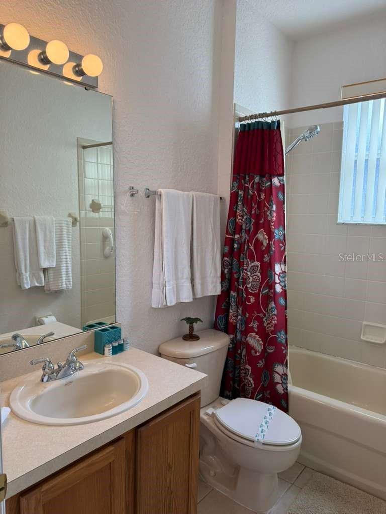 Image 16 of 33 For 543 Birkdale Street