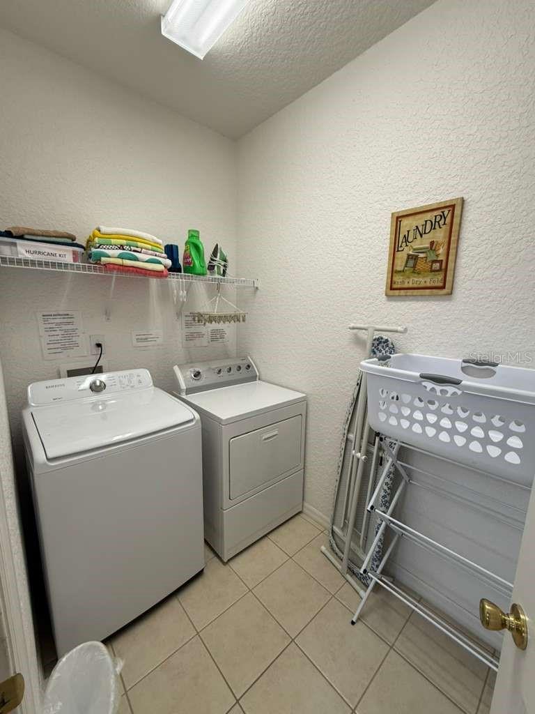 Image 24 of 33 For 543 Birkdale Street