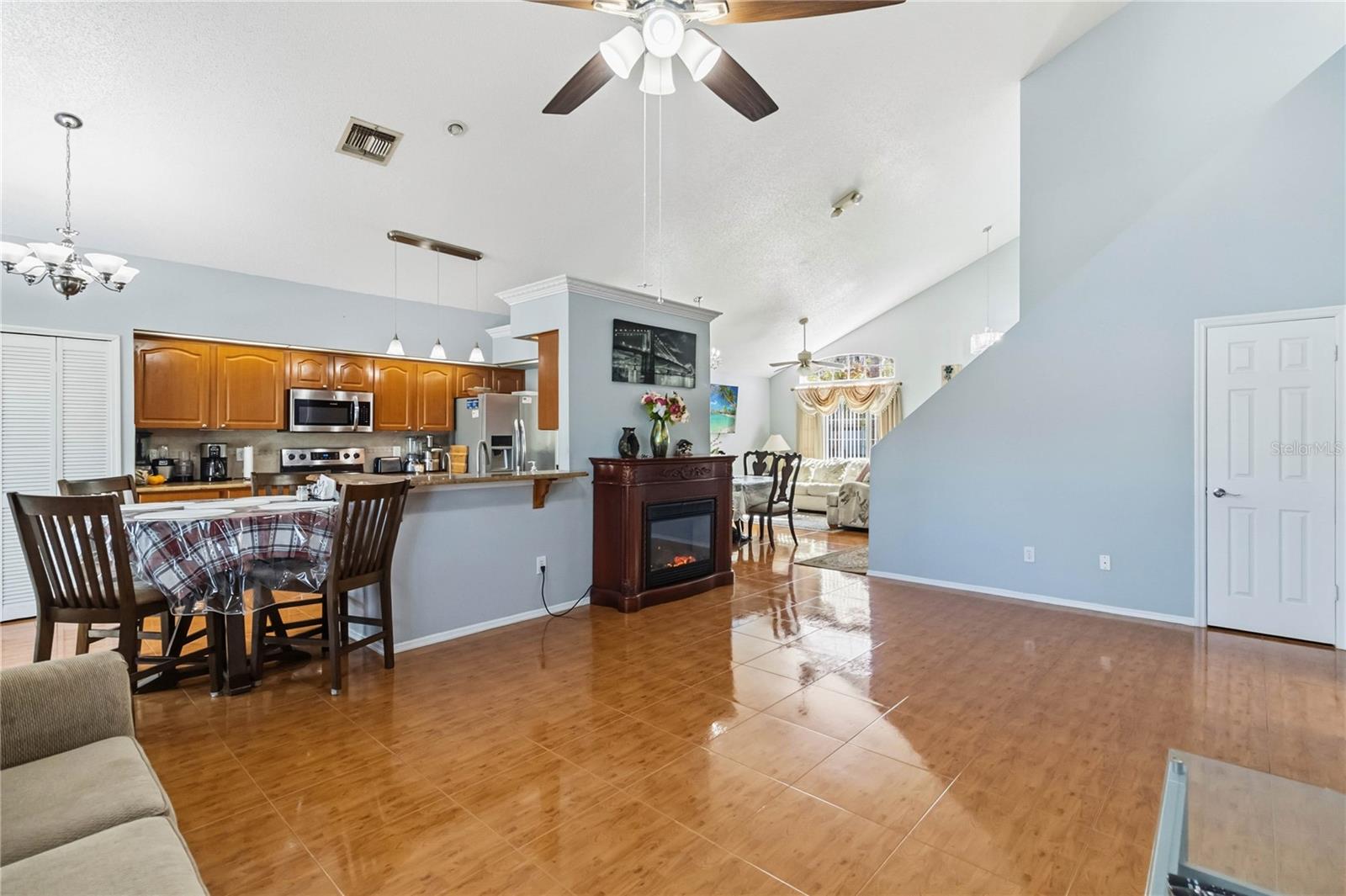 Image 13 of 53 For 3047 Stillwater Drive