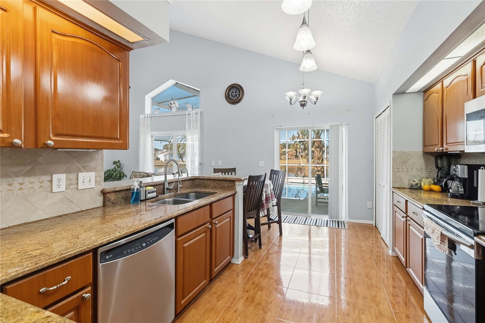 Image 19 of 53 For 3047 Stillwater Drive