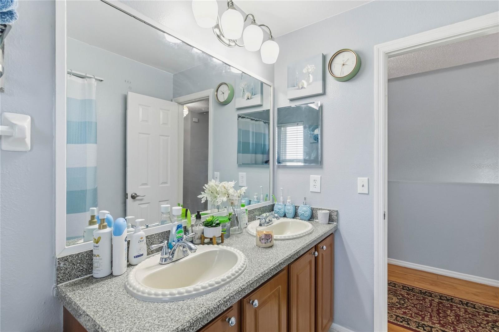 Image 36 of 53 For 3047 Stillwater Drive