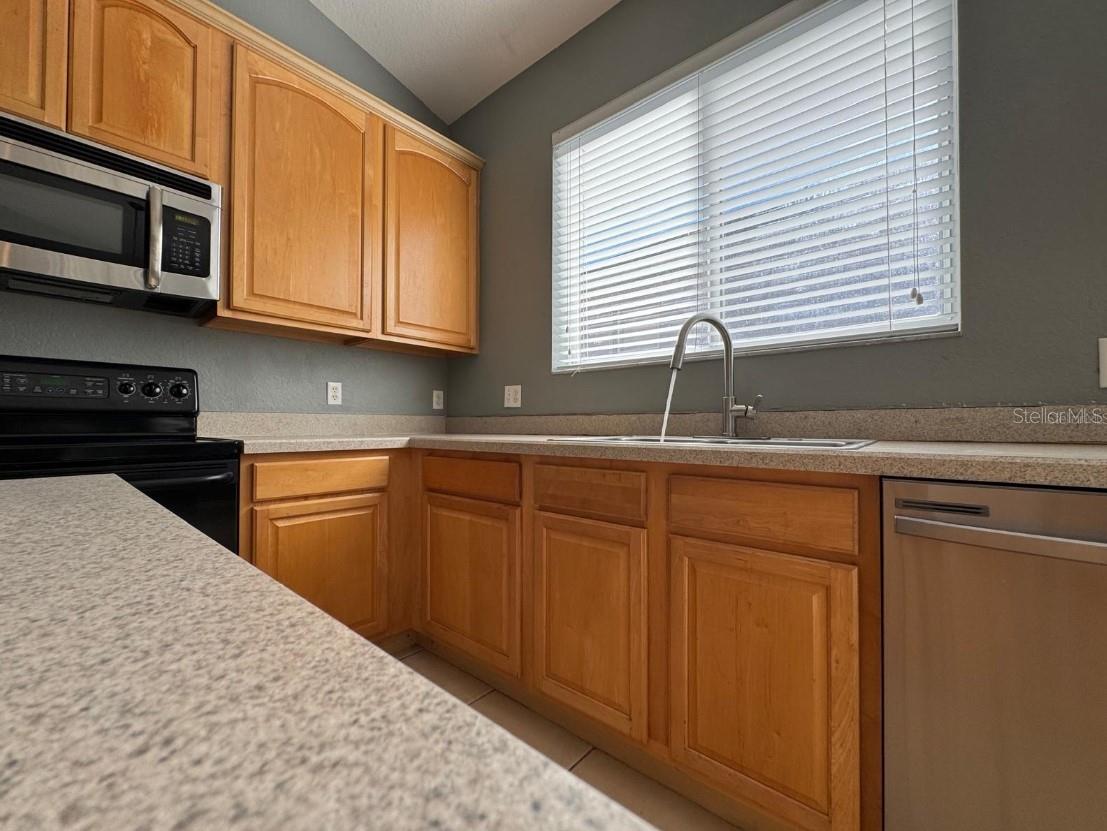 Image 5 of 16 For 8526 Greenbank Boulevard