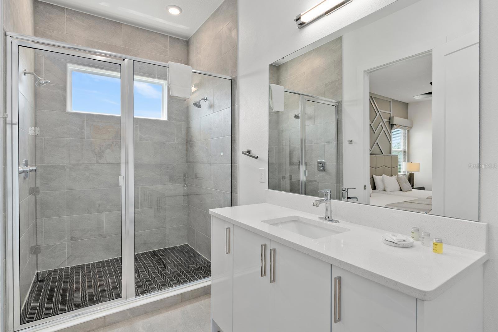 Image 26 of 36 For 2121 Pine Oak Loop