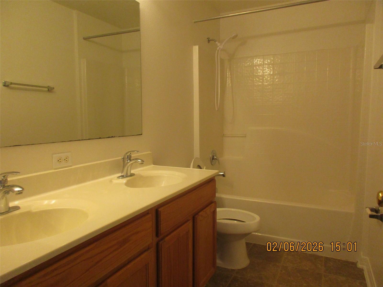 Image 28 of 45 For 2623 Hunley Loop