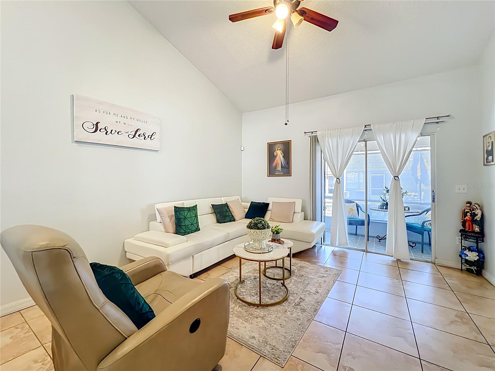 Image 17 of 55 For 2364 Water View Loop