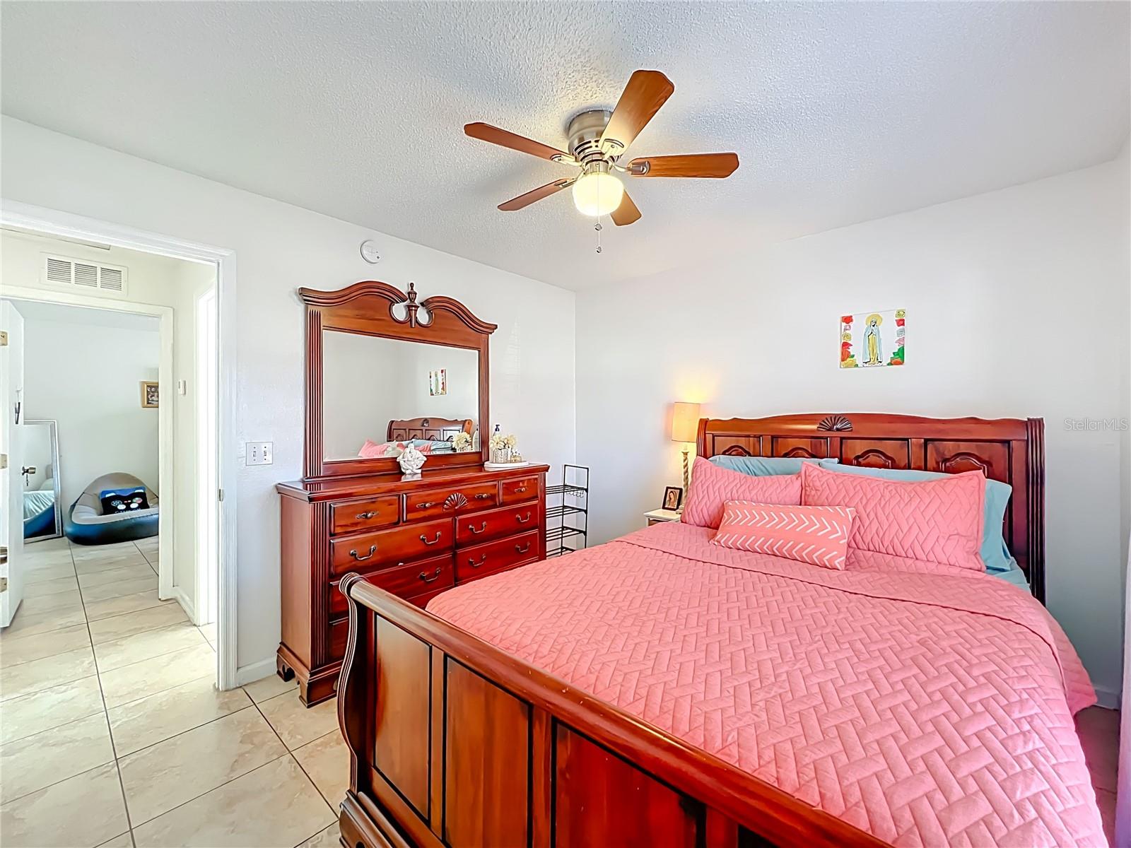 Image 26 of 55 For 2364 Water View Loop