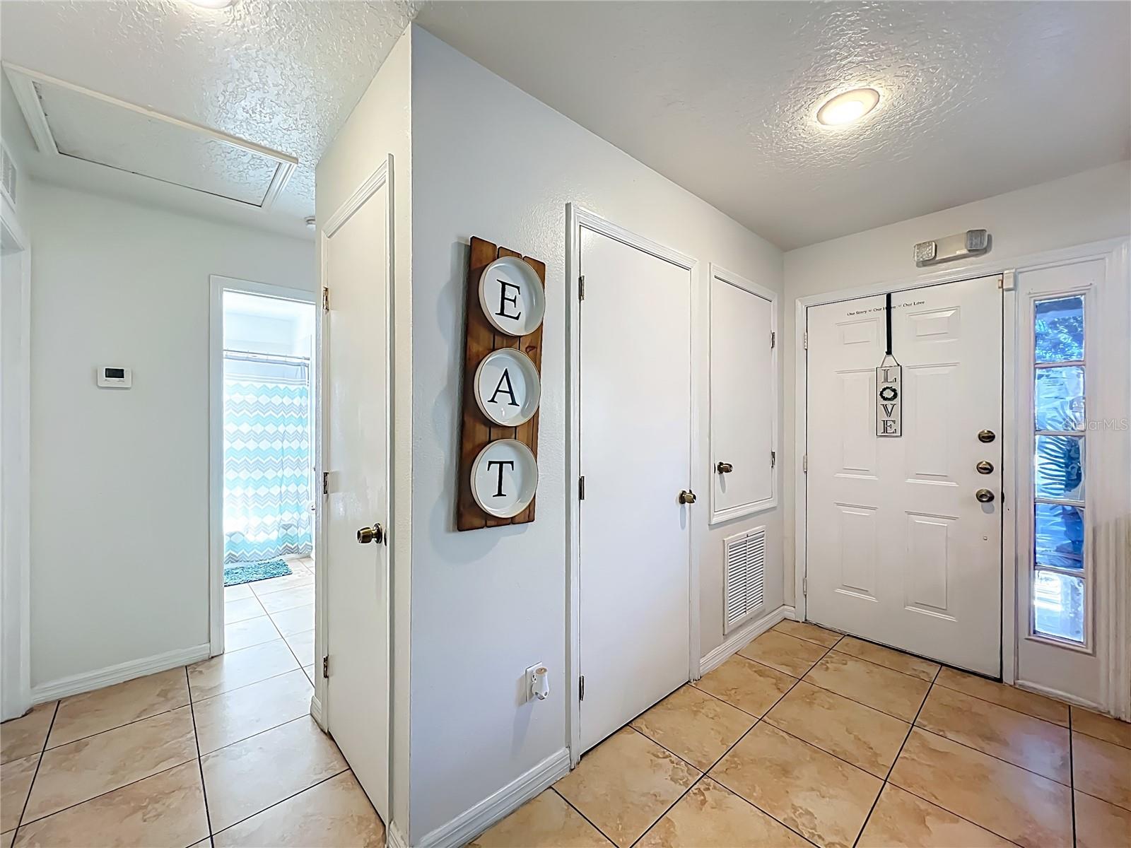 Image 7 of 55 For 2364 Water View Loop