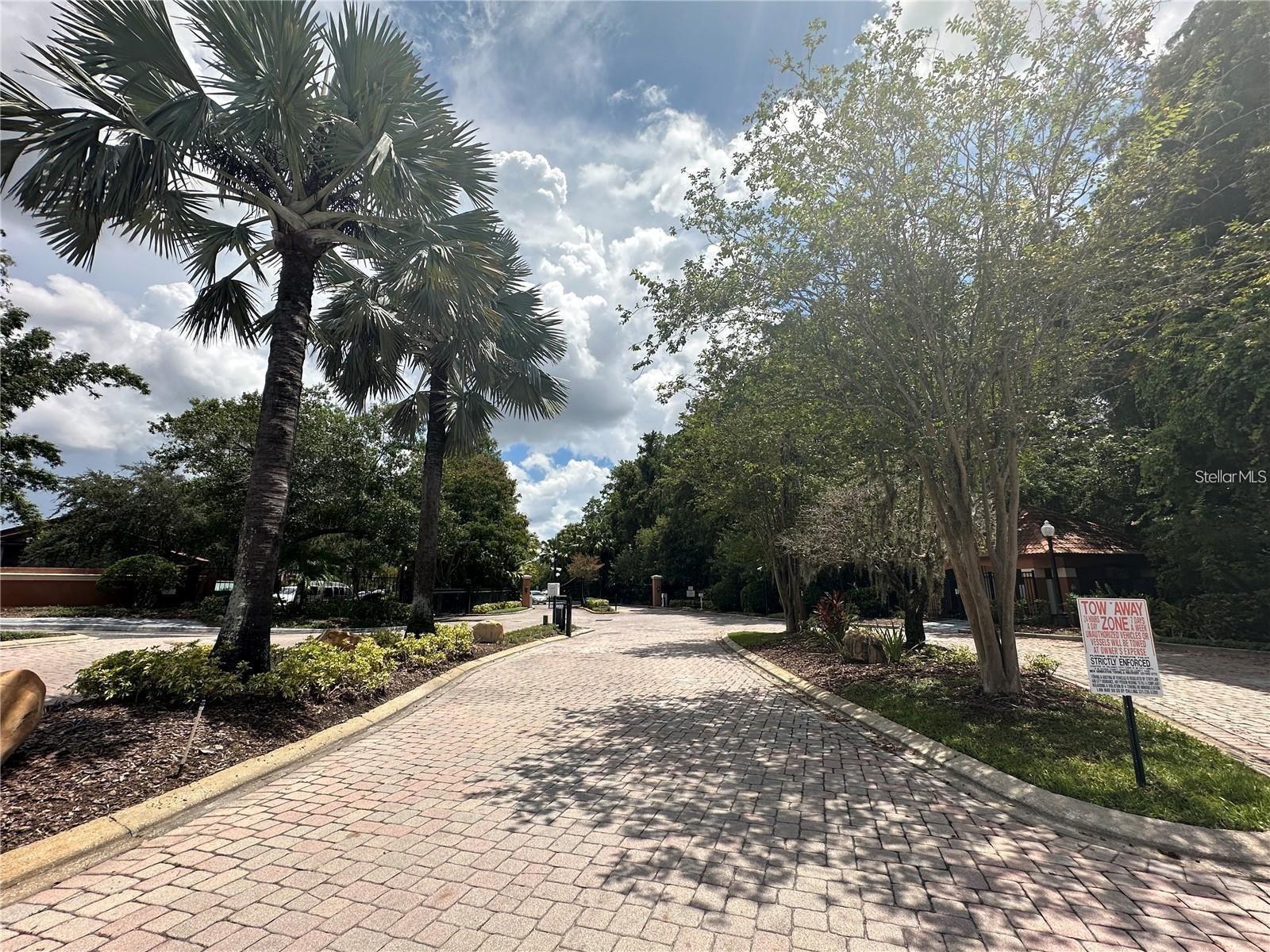 Image 15 of 28 For 5108 Conroy Road 1713