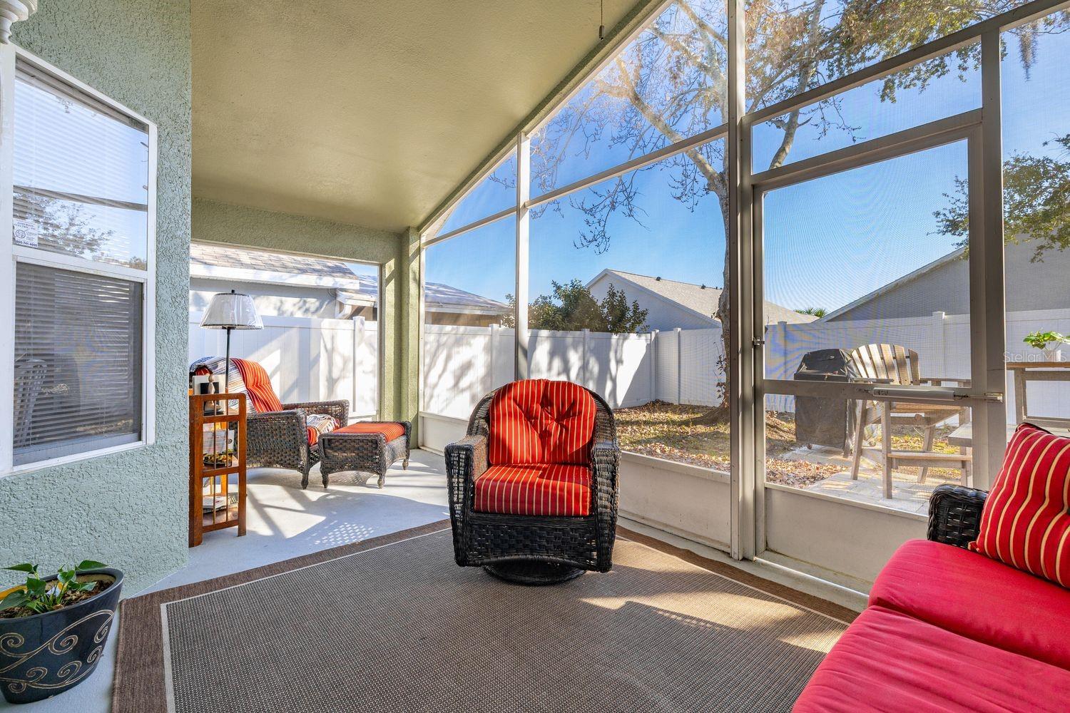 Image 23 of 51 For 2752 Wilshire Road