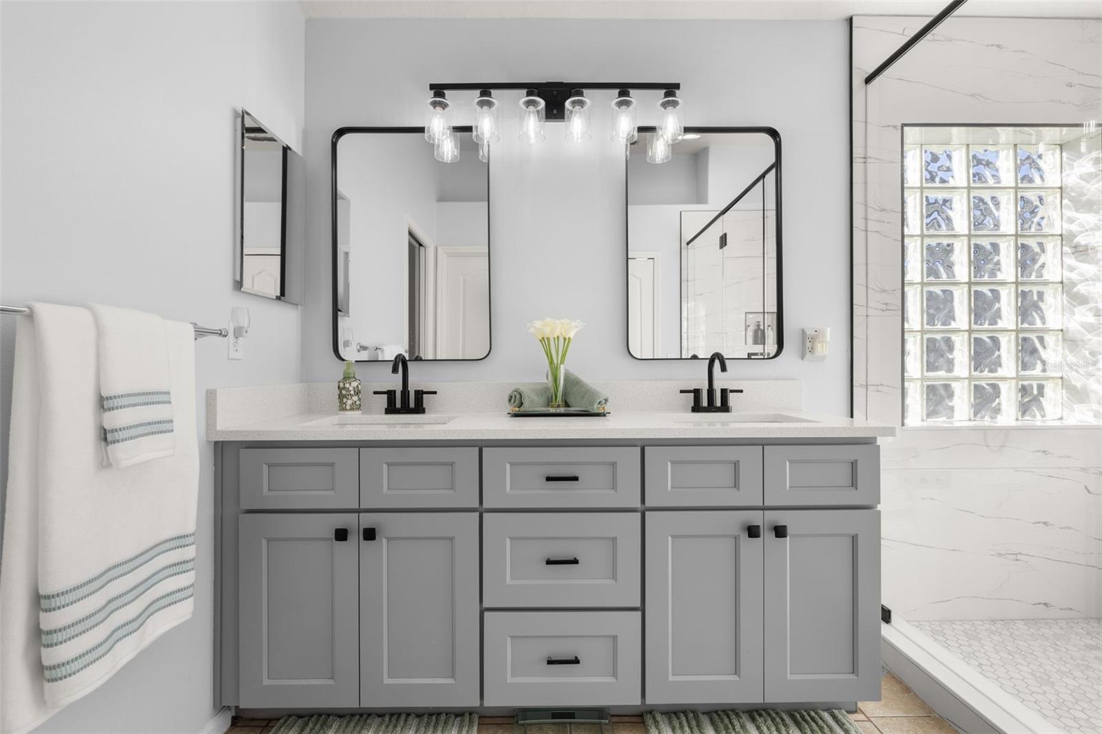 Image 31 of 51 For 2752 Wilshire Road