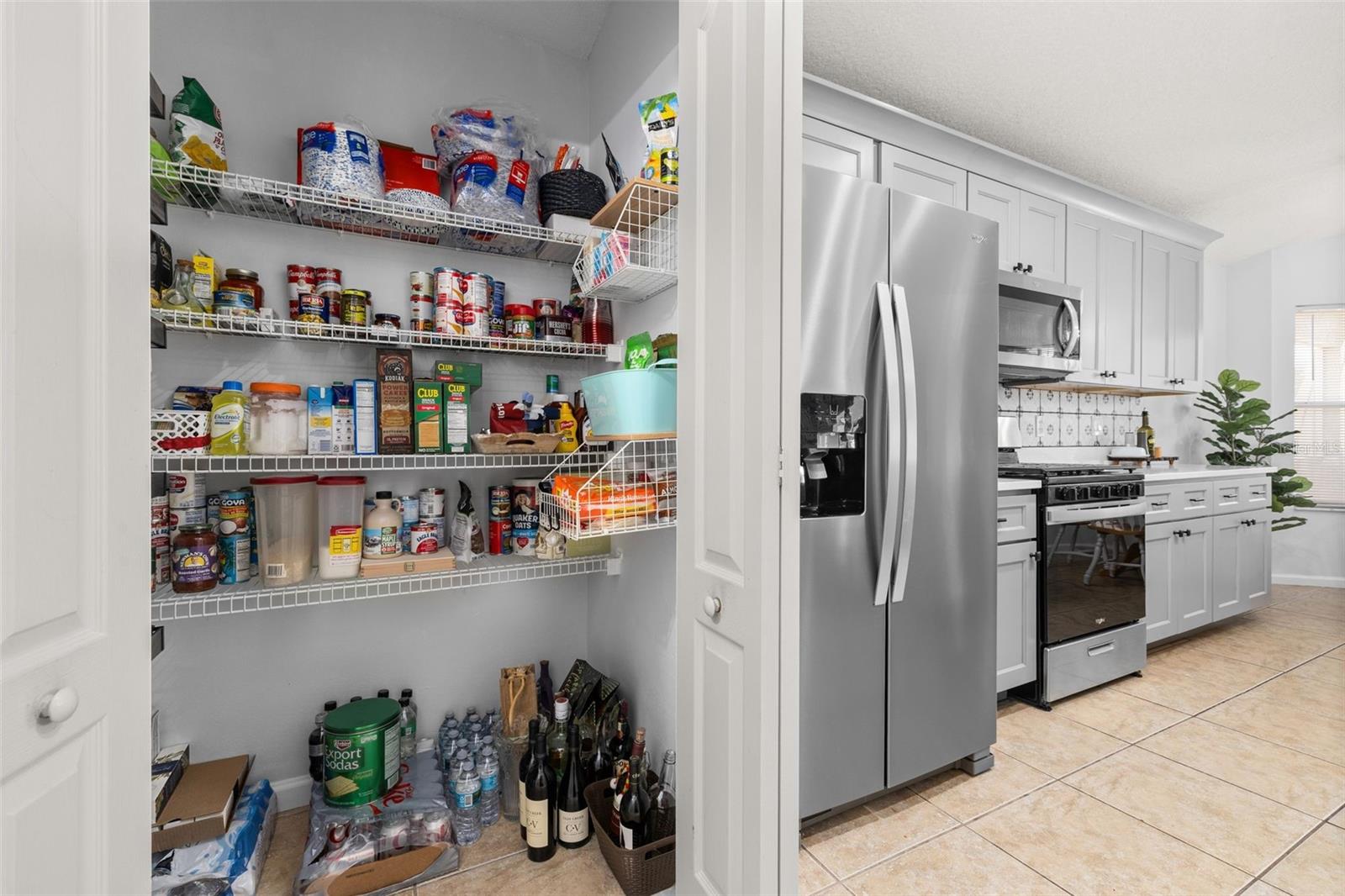 Image 9 of 51 For 2752 Wilshire Road