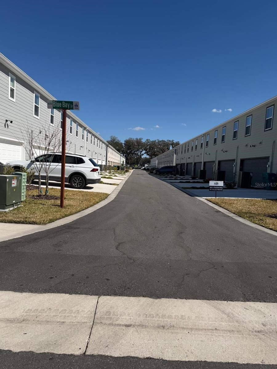 Image 21 of 29 For 11381 Nona Sound Street