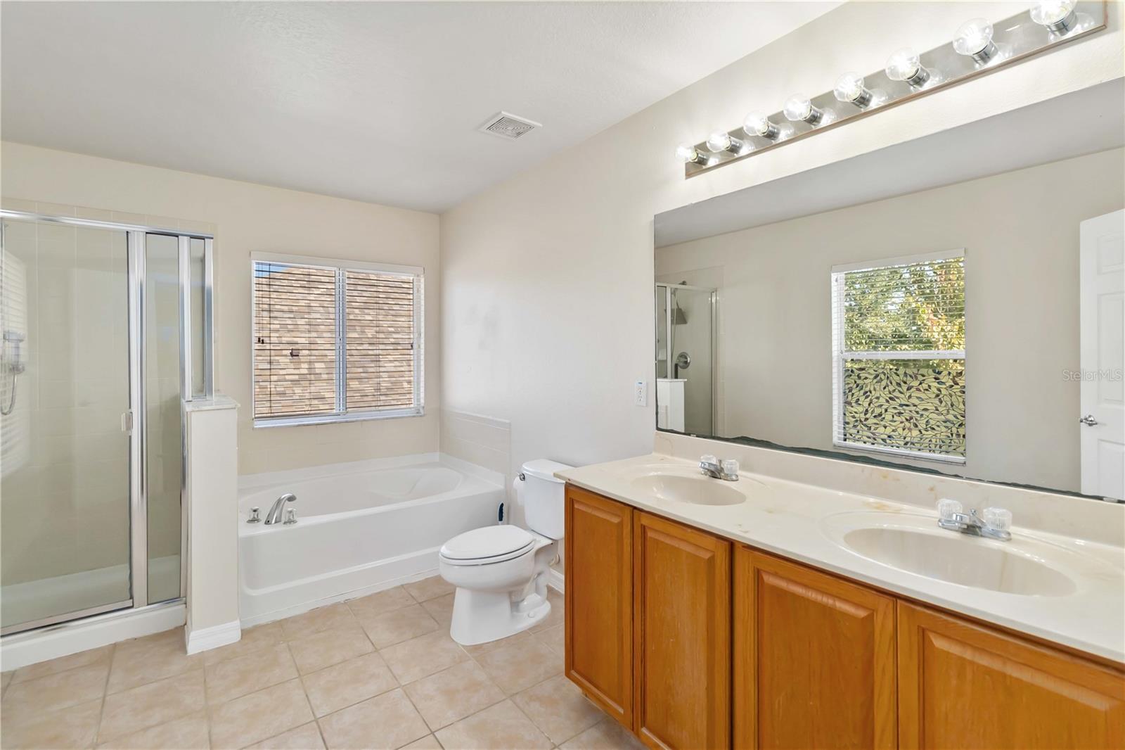 Image 29 of 62 For 10408 Chorlton Circle