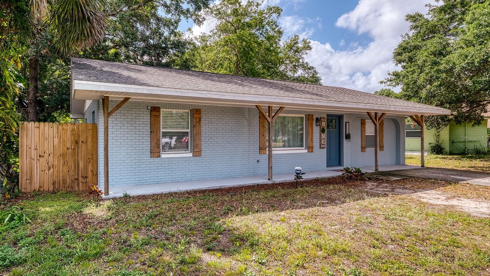 Image 22 of 24 For 2122 Lake Boulevard