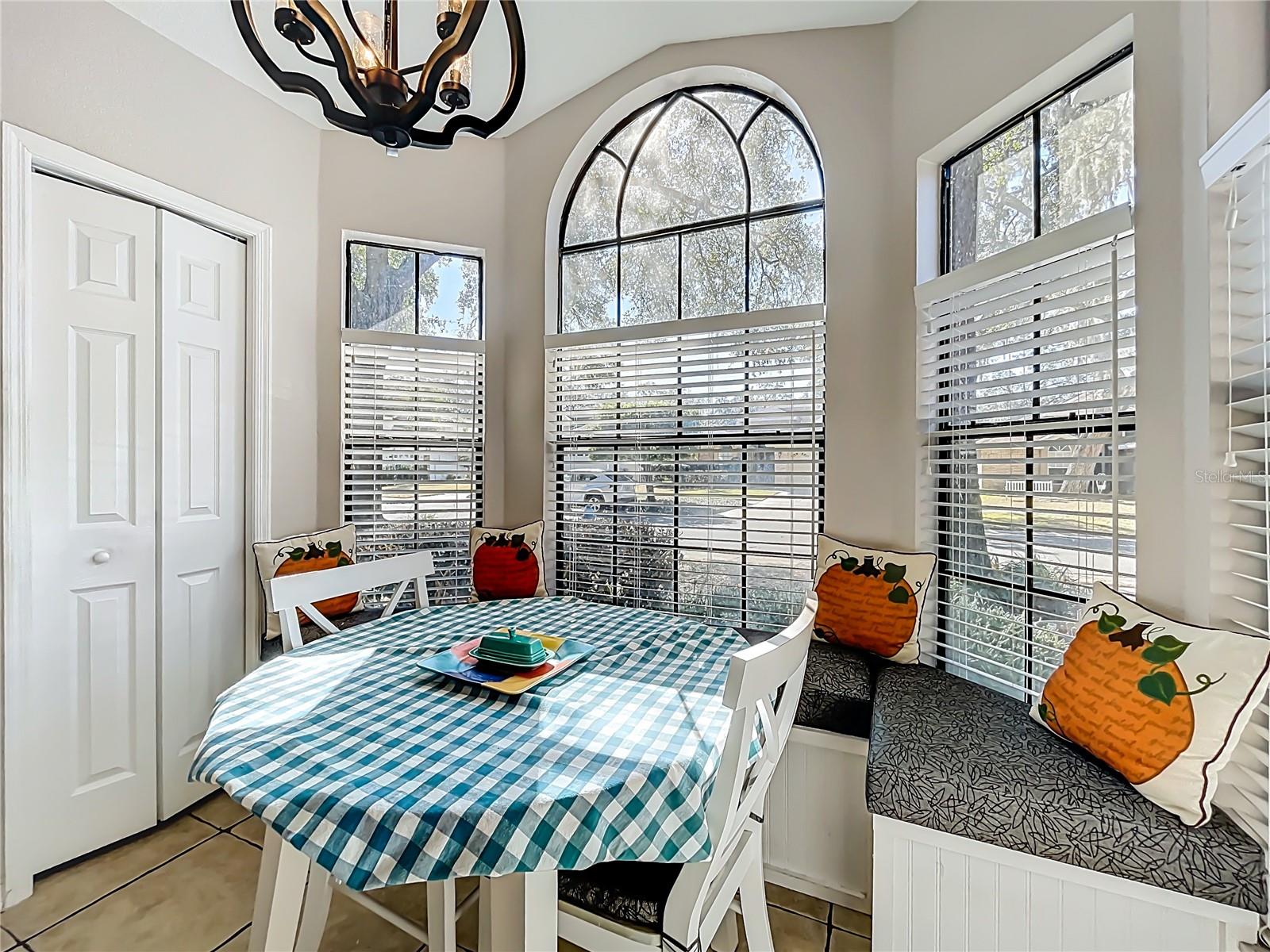 Image 8 of 26 For 1005 Piedmont Oaks Drive