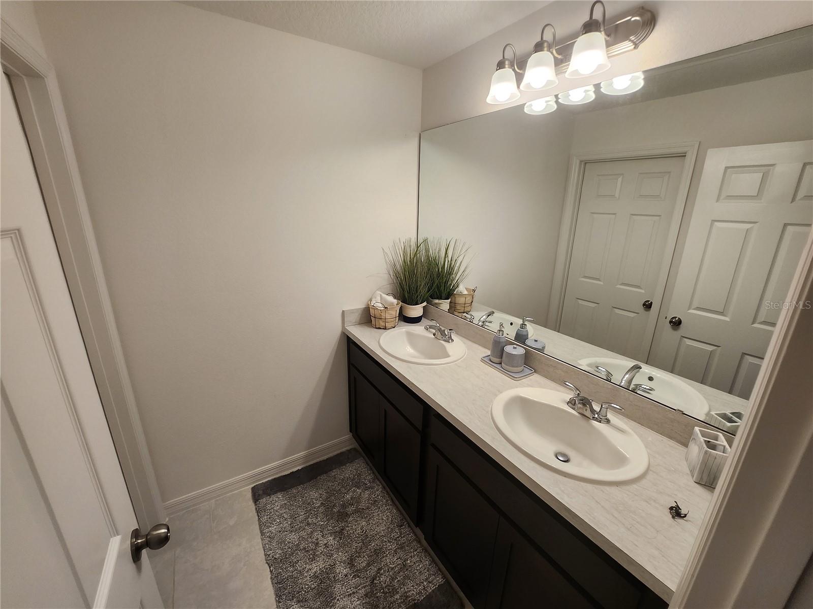 Image 11 of 27 For 4903 Conifer Cone Dr