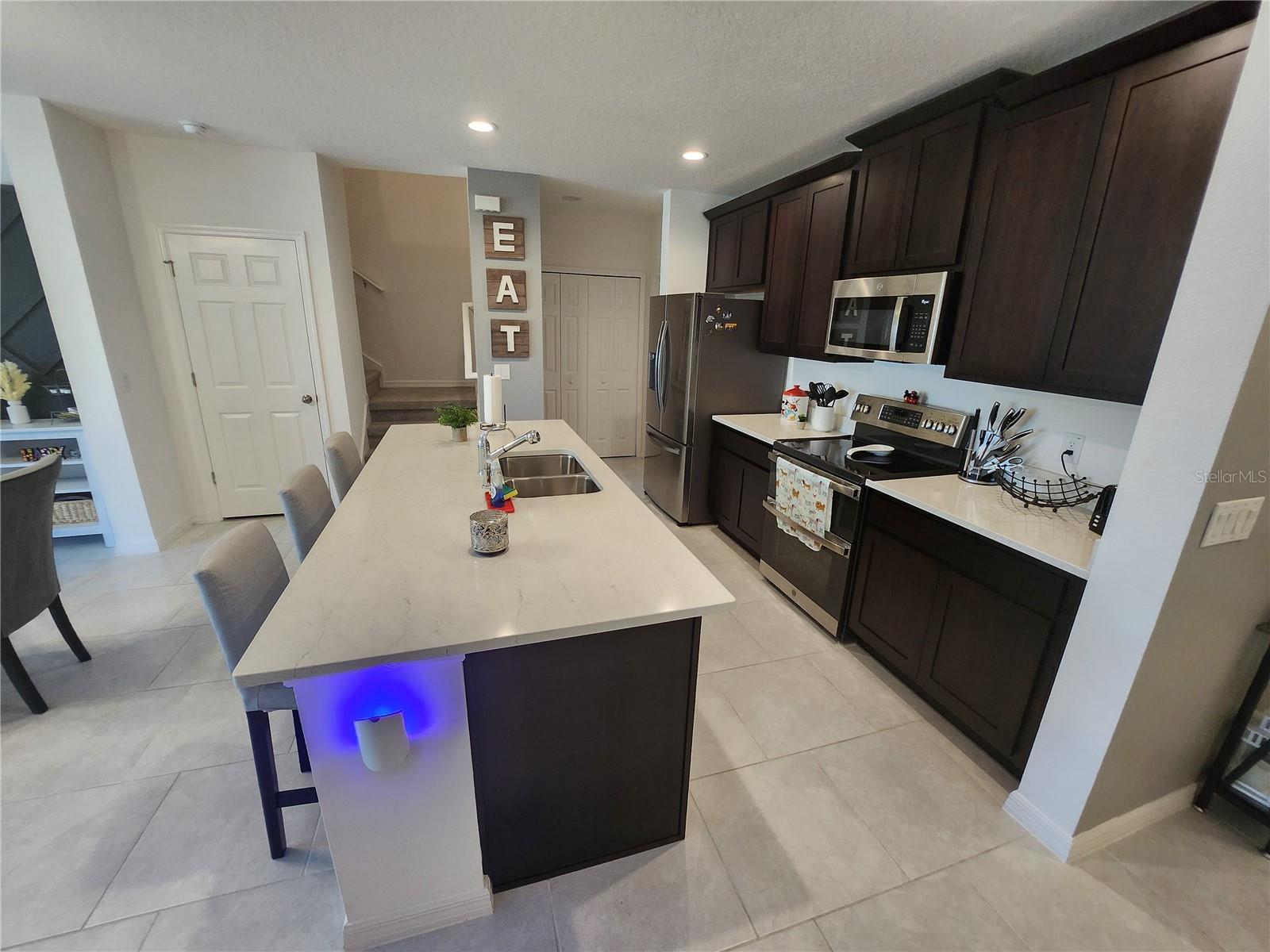 Image 4 of 27 For 4903 Conifer Cone Dr