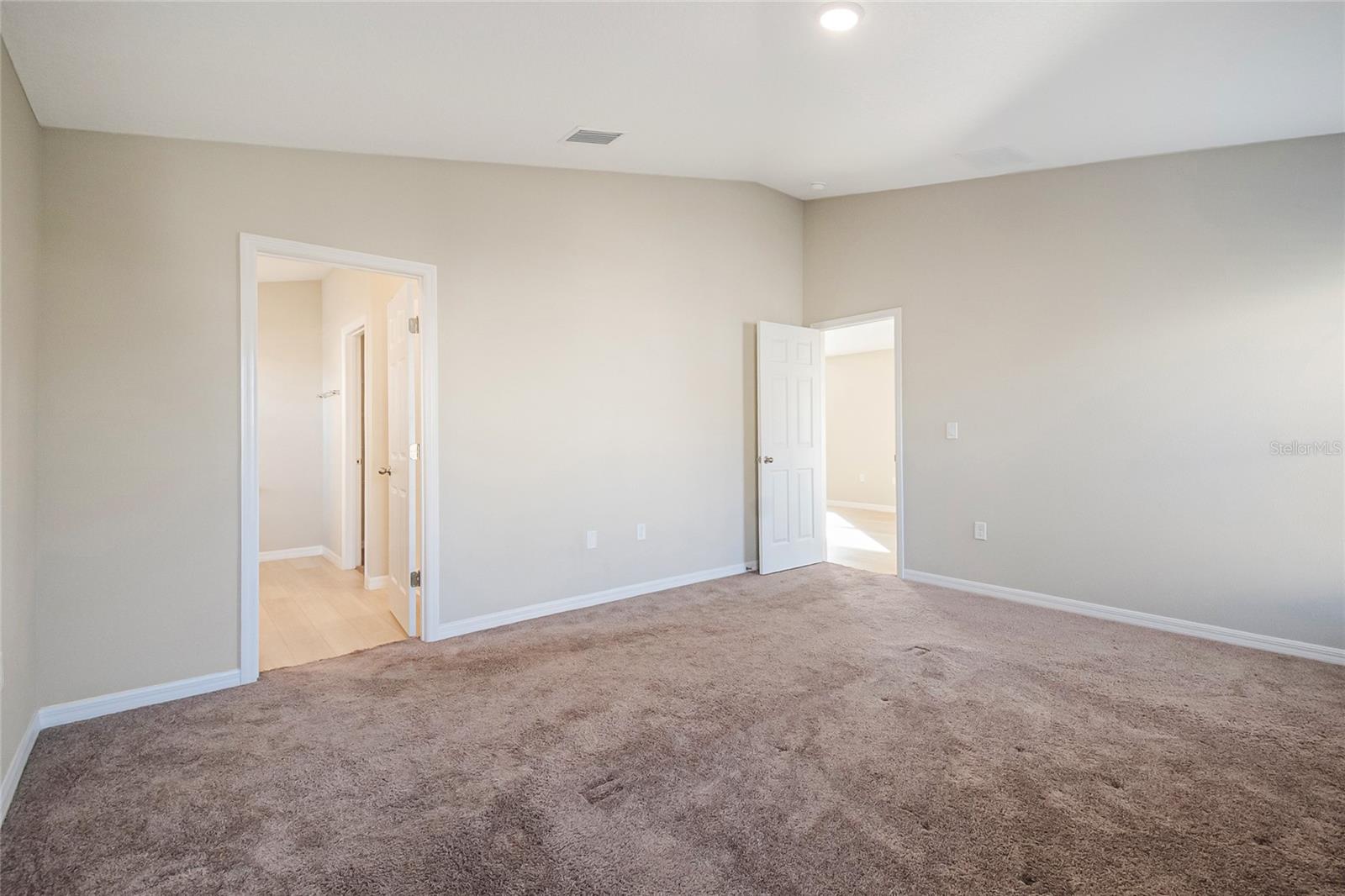 Image 14 of 30 For 1345 Derry Ave