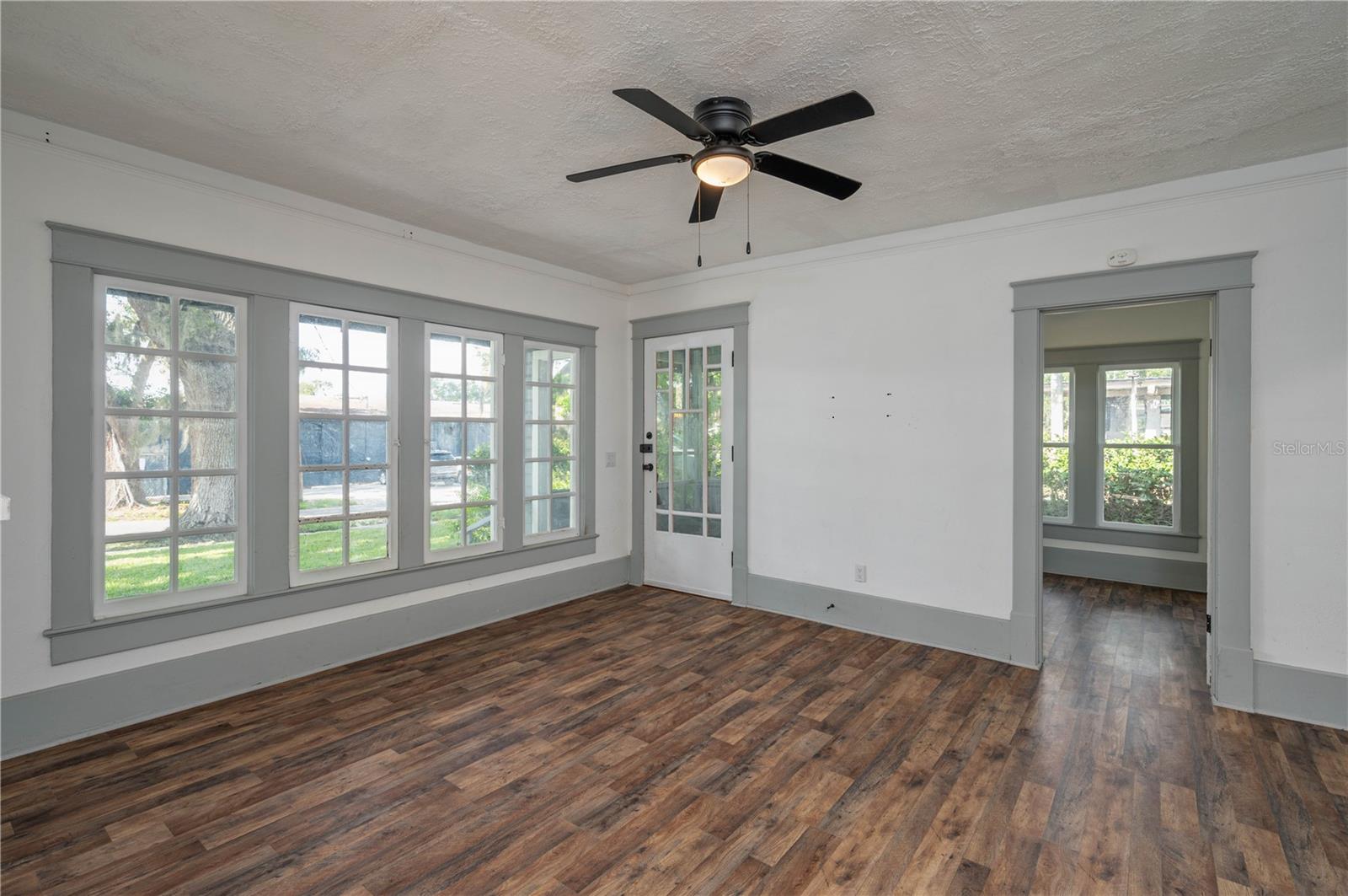 Image 5 of 5 For 511 Avenue G Nw