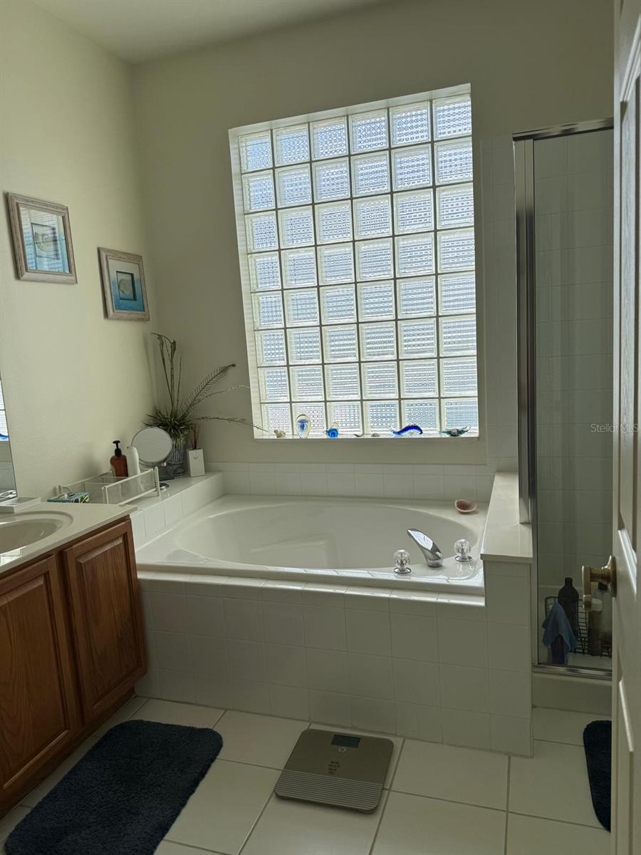 Image 12 of 28 For 3154 Stonehurst Circle