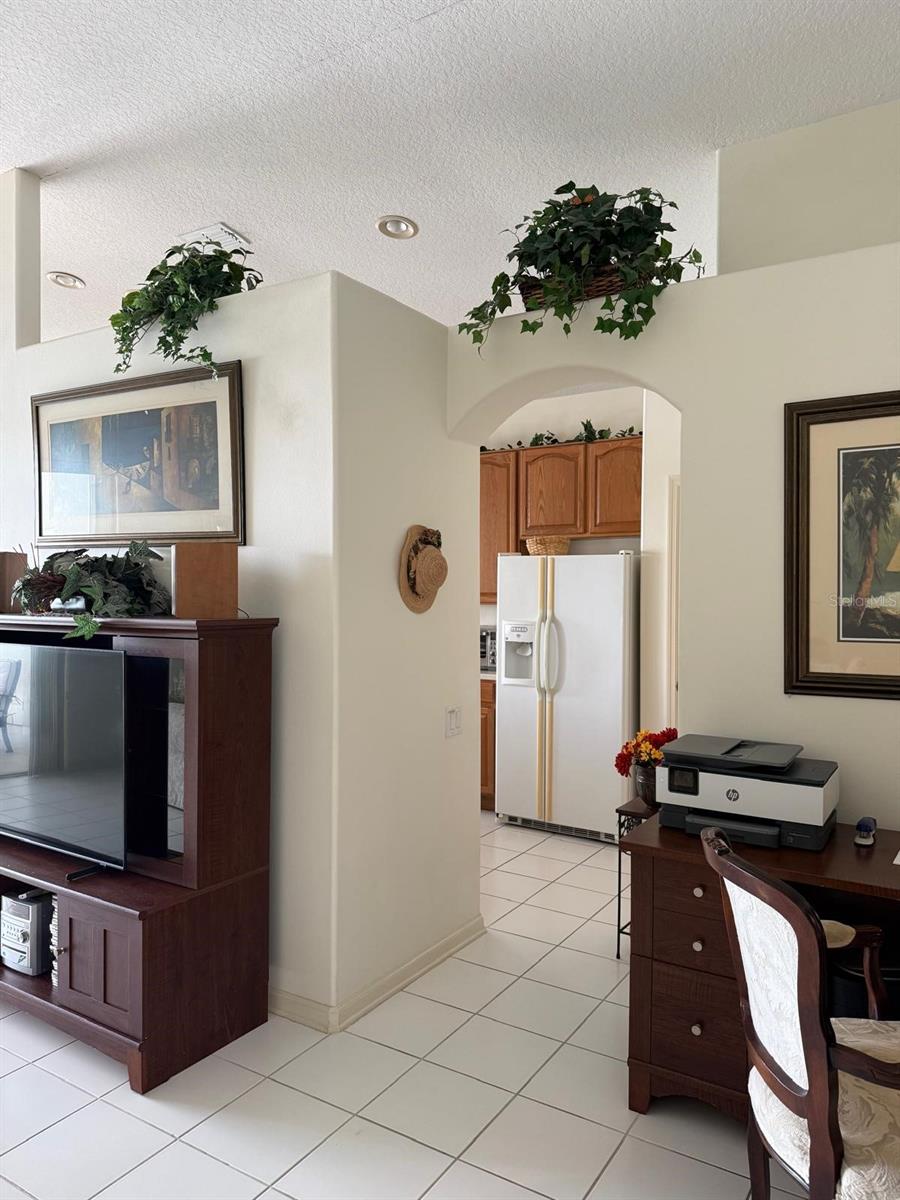 Image 5 of 28 For 3154 Stonehurst Circle