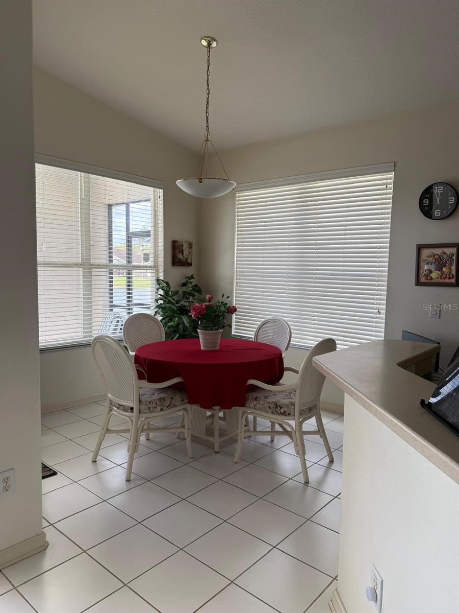 Image 6 of 28 For 3154 Stonehurst Circle