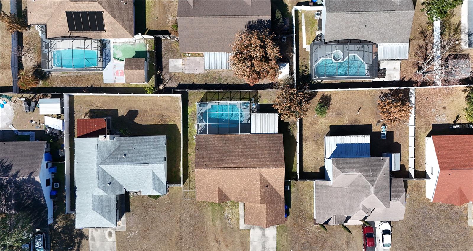 Listing photo id 15 for 2672 Debany Road