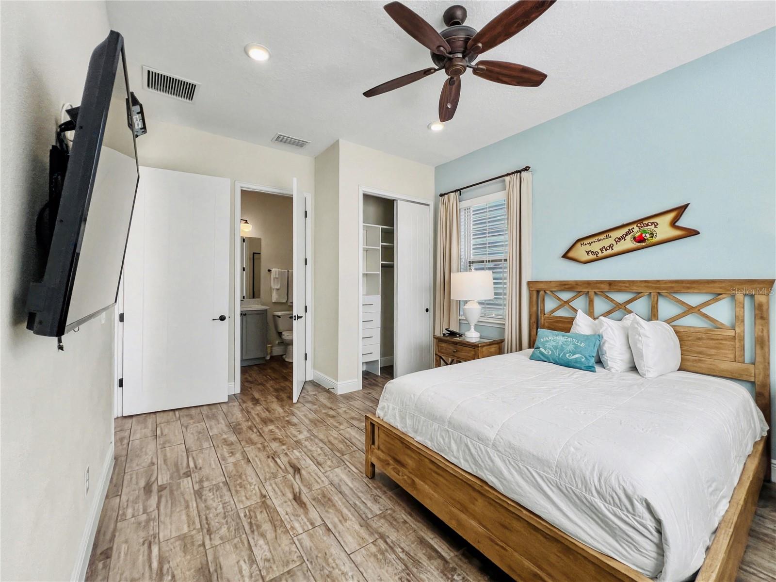 Image 17 of 53 For 3052 Parrot Head Place