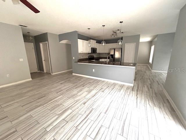 Image 4 of 23 For 843 Ognon Court