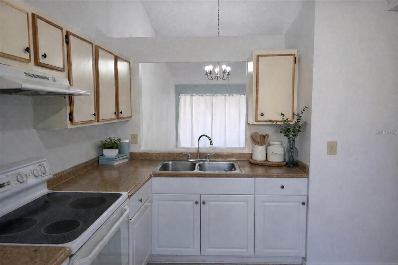 Image 3 of 14 For 12165 Sandal Creek Way