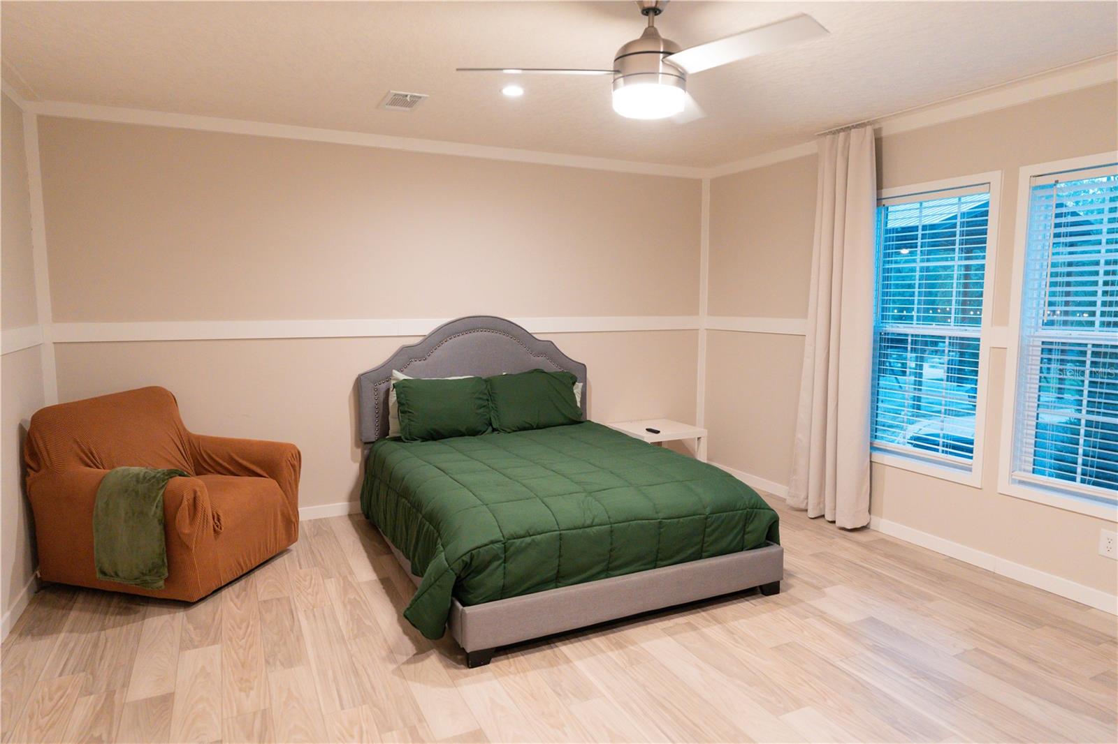 Image 9 of 58 For 7670 97th Court