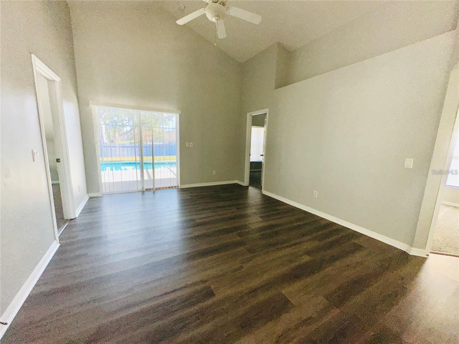 Image 6 of 12 For 931 Emerald Green Court