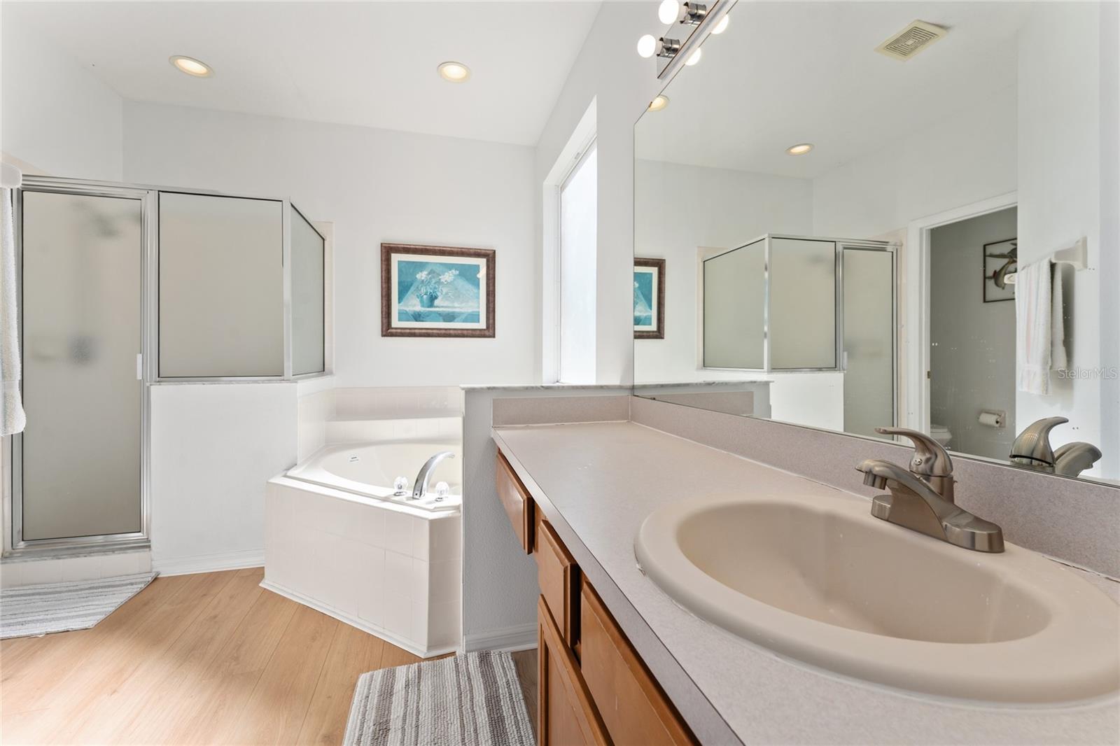 Image 20 of 54 For 1031 Solana Circle