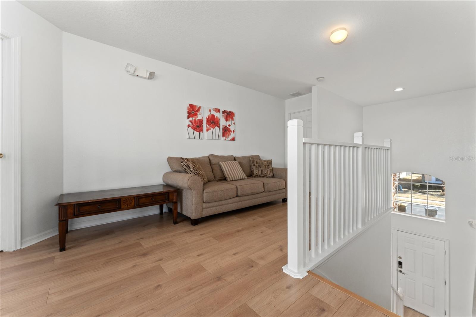 Image 21 of 54 For 1031 Solana Circle