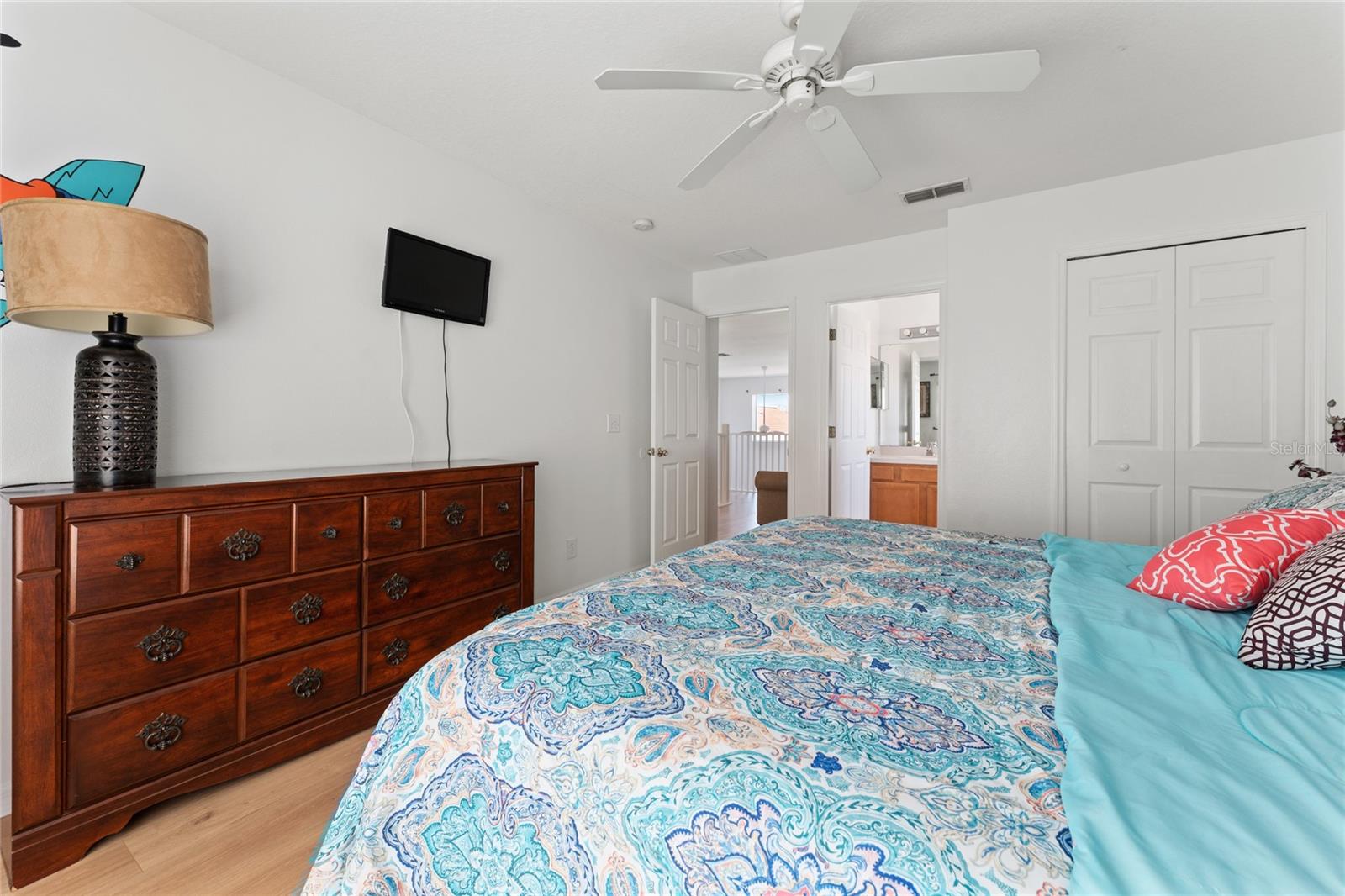 Image 27 of 54 For 1031 Solana Circle