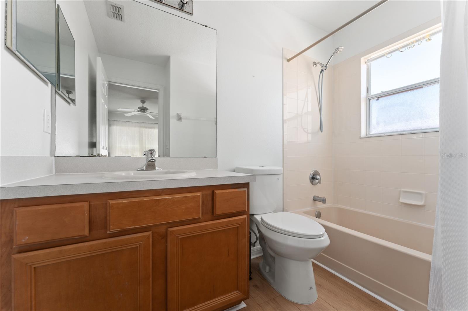 Image 28 of 54 For 1031 Solana Circle