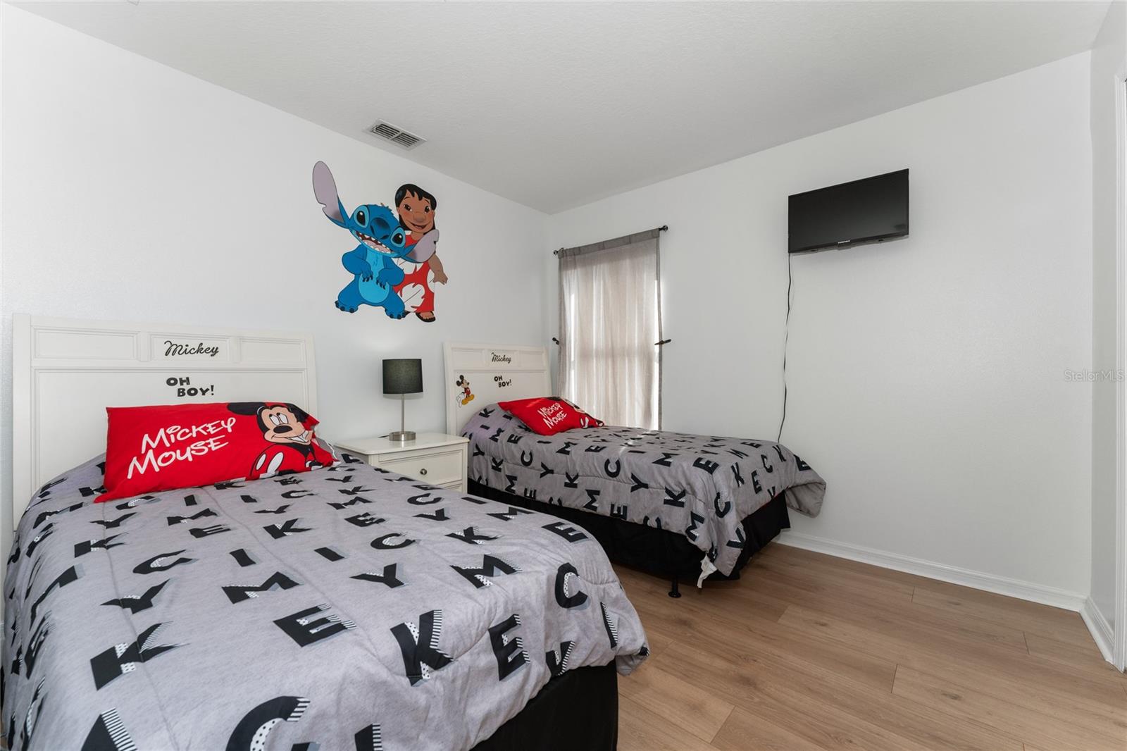 Image 32 of 54 For 1031 Solana Circle