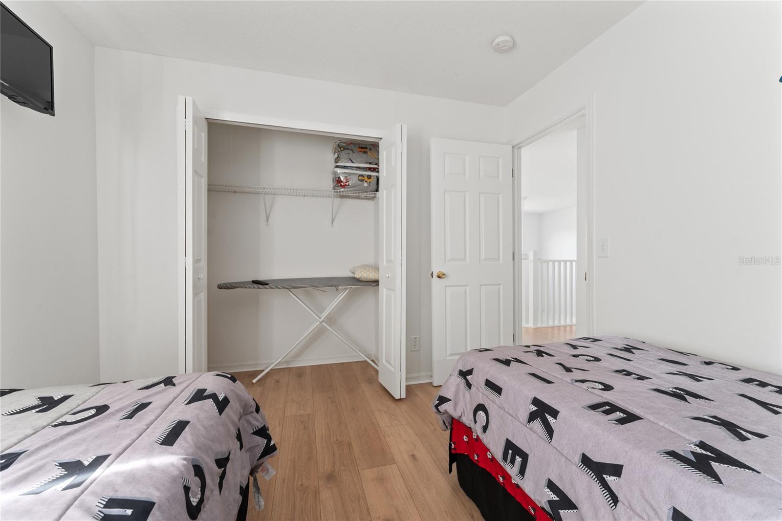 Image 33 of 54 For 1031 Solana Circle