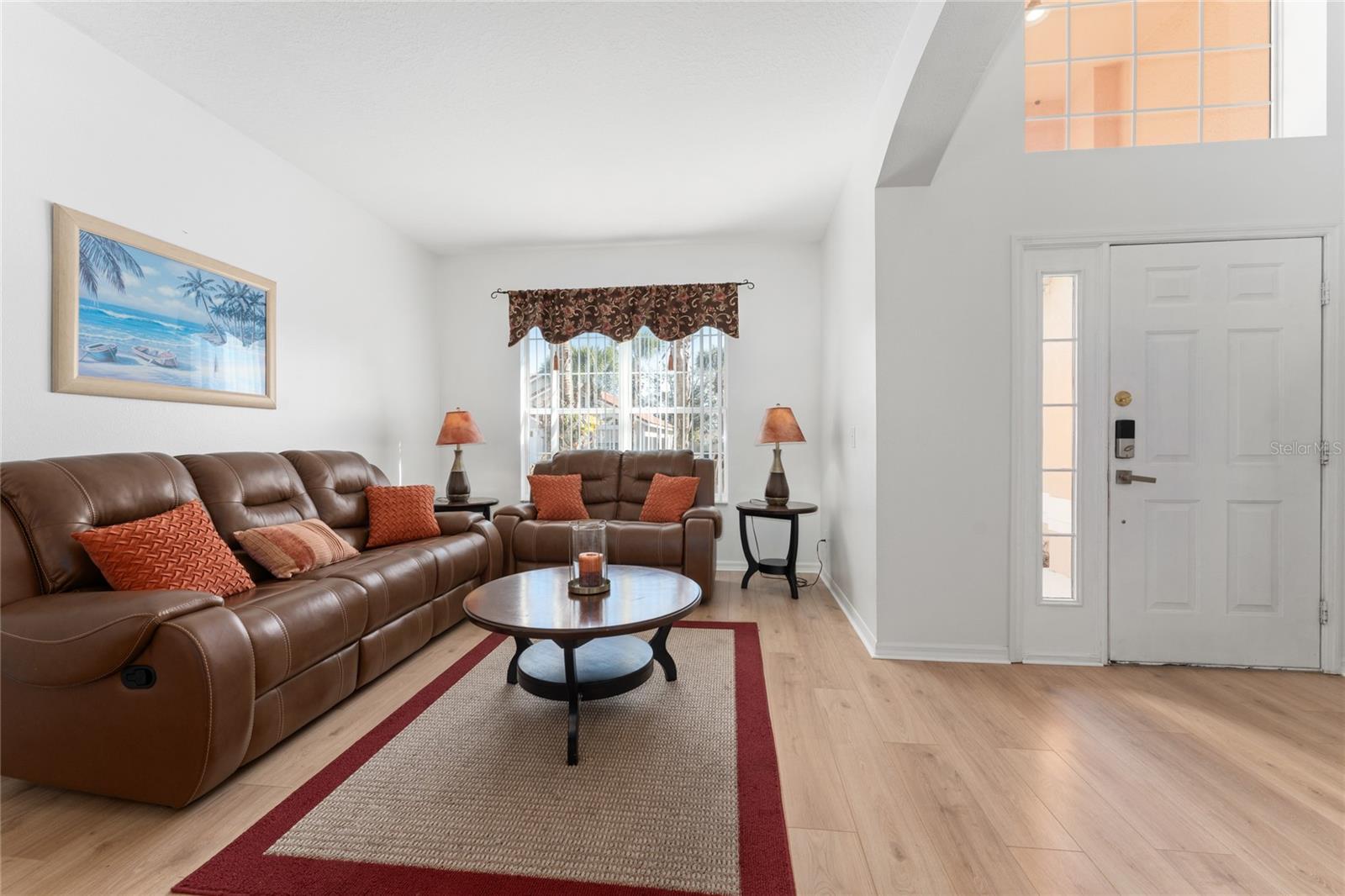 Image 8 of 54 For 1031 Solana Circle